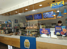 Auntie Anne's inside