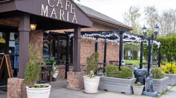 Cafe Maria outside