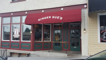 Ginger Sue's outside