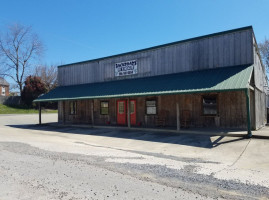 Backroads Diner outside