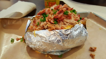 Dickey's Barbecue Pit food