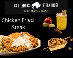 Cattlemens Steakhouse food