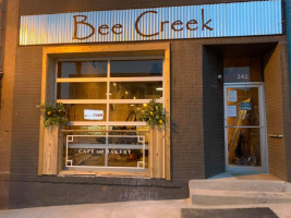 Bee Creek Cafe Bakery inside