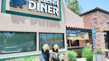 Black Bear Diner Gilbert outside