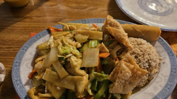 Canton Dragon Chinese Cuisine inside