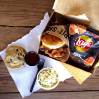 Dickey's Barbecue Pit food