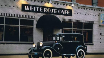 White Rose Cafe outside