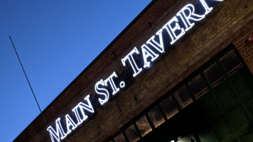 Main Street Tavern food