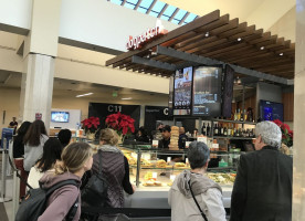 Sfo Dogpatch Bakehouse And Caffee T1, 3 inside