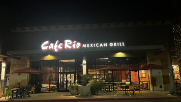 Cafe Rio Fresh Modern Mexican inside