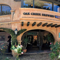 Oak Creek Brewery And Grill outside