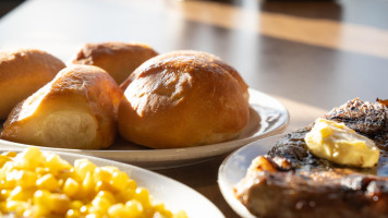 Golden Corral Buffet Grill inside