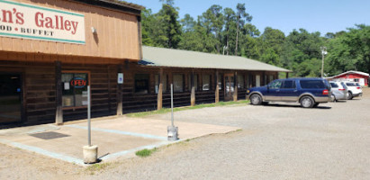 Caney Ridge Roasters outside