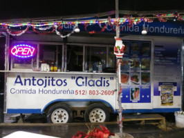 Antojitos Gladis food