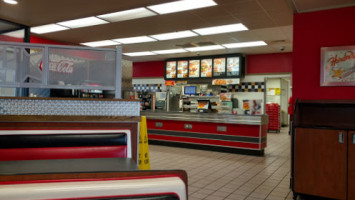 Hardee's inside