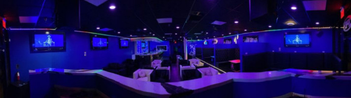 Mist Hookah Lounge inside