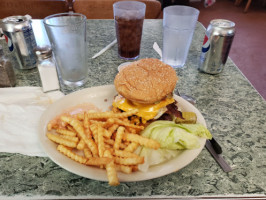 Molly B's Diner food