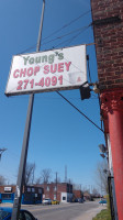 Young's Chop Suey outside