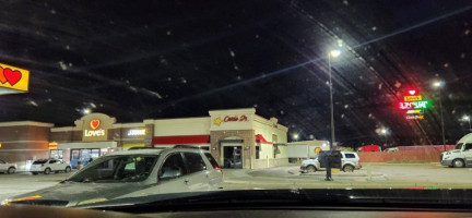 Carl’s Jr. outside