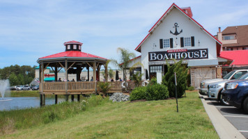 Bethany Boathouse food