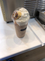 Cinnabon food