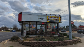 Jim's Razorback Pizza outside