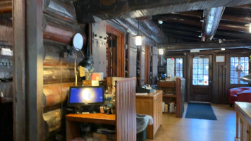 Lodge inside