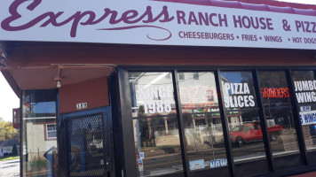 Express Ranch House Pizzeria food
