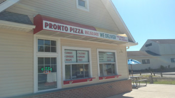Pronto Pizza New Milford outside