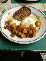 Quaker Diner inside