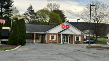 Dunkin' outside