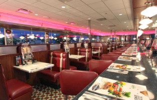 Silver Diner food