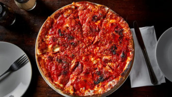 Moretti's Pizzeria Lincoln Park food