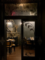 Olesia's Taverne Of Richfield food