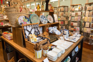 Dogwood Books Gifts food