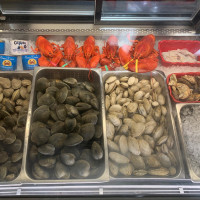 Uberti's Fish Market food