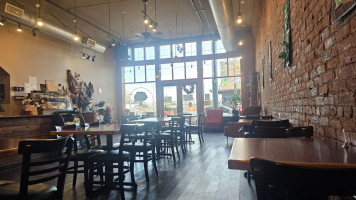 Red Elm Cafe inside