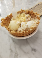 Jeni's Splendid Ice Creams food