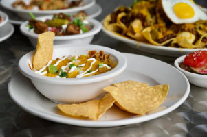 Rosemont Station food