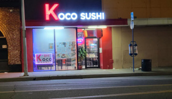 Koco Sushi inside