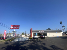 Wendy's outside