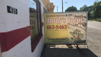 Brody's Taco food