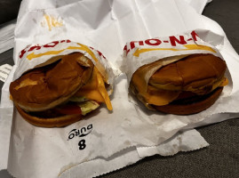 In-n-out Burger food