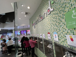 Yogurtland Montebello food