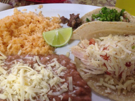 Mi Ranchito food