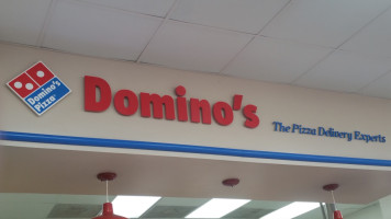 Domino's Pizza outside