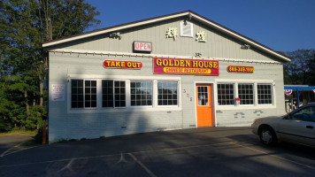 Golden House Chinese outside