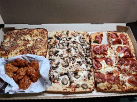 Pizza Hut food