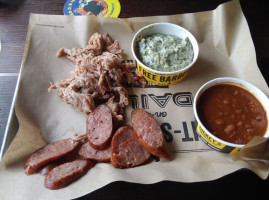 Dickey's Barbecue Pit food