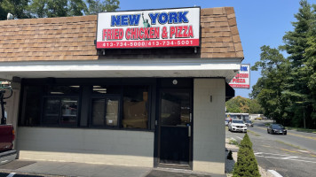 New York Fried Chicken Pizza outside